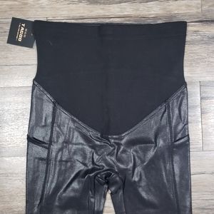 Tagoo faux leather maternity leggings